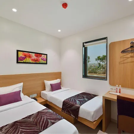 Hotel Leafio-Near Airport-2